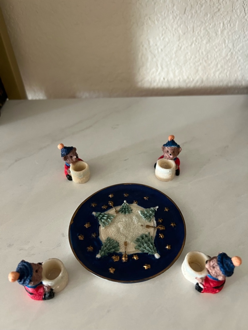 Vintage C&F Enterprises Set of Winter Bears and plate 5PC